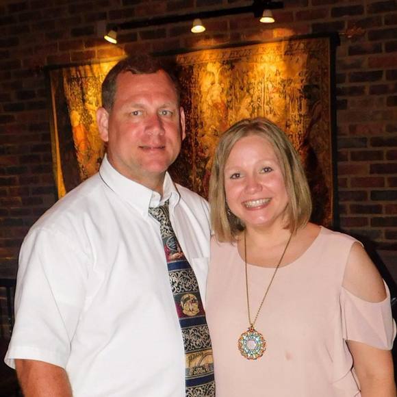 Meet your Posher, Heather - Picture 1 of 1