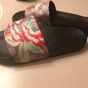 Gucci sandals