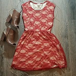 Lacey short sleeve Jersey Dress