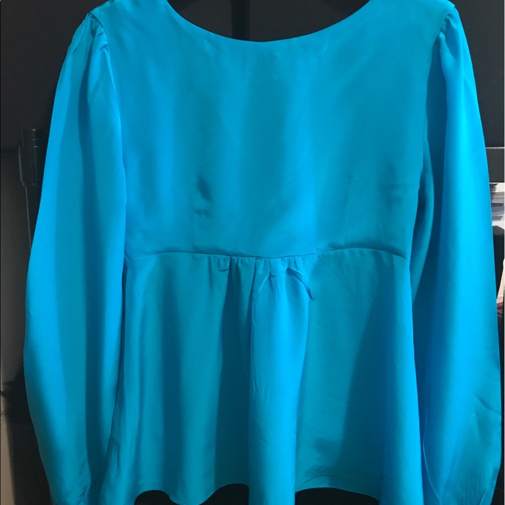 Blouse - Picture 2 of 3