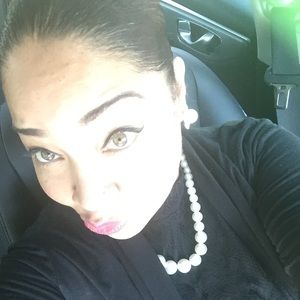 Meet your Posher, Shey