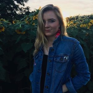 Meet your Posher, Tori