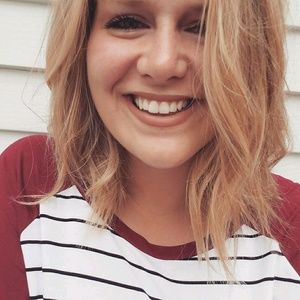 Meet your Posher, Briana