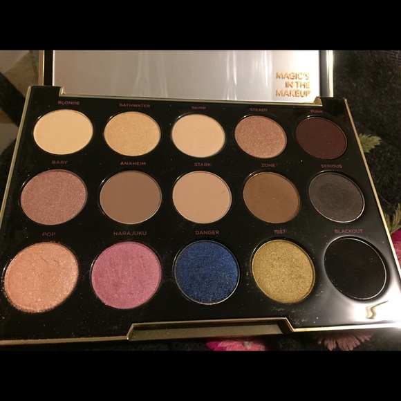 Urban Decay Gwen Stefani Palette - Picture 2 of 3