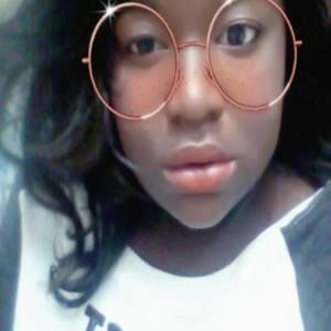 Meet your Posher, Ji-young