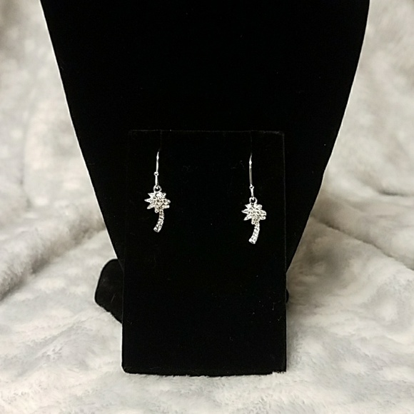 Palm Tree silver dangle earrings - Picture 2 of 4