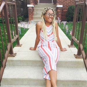 Meet your Posher, Lena