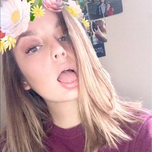 Meet your Posher, Lexi
