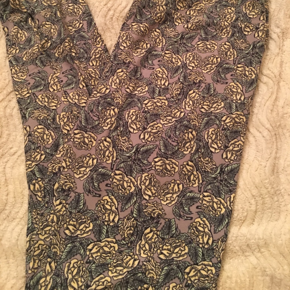 LLR OS leggings roses