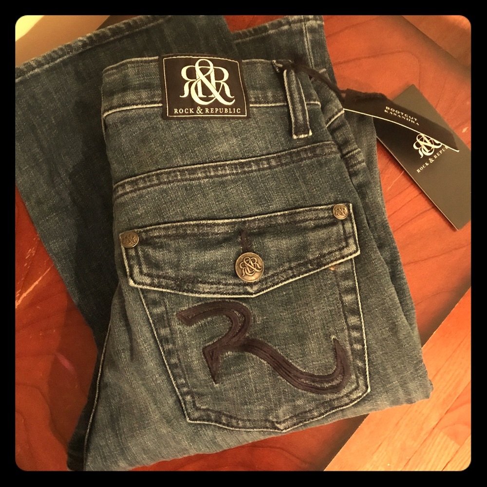 Rock & Republic Dark Bootcut Blue Jeans Brand New
