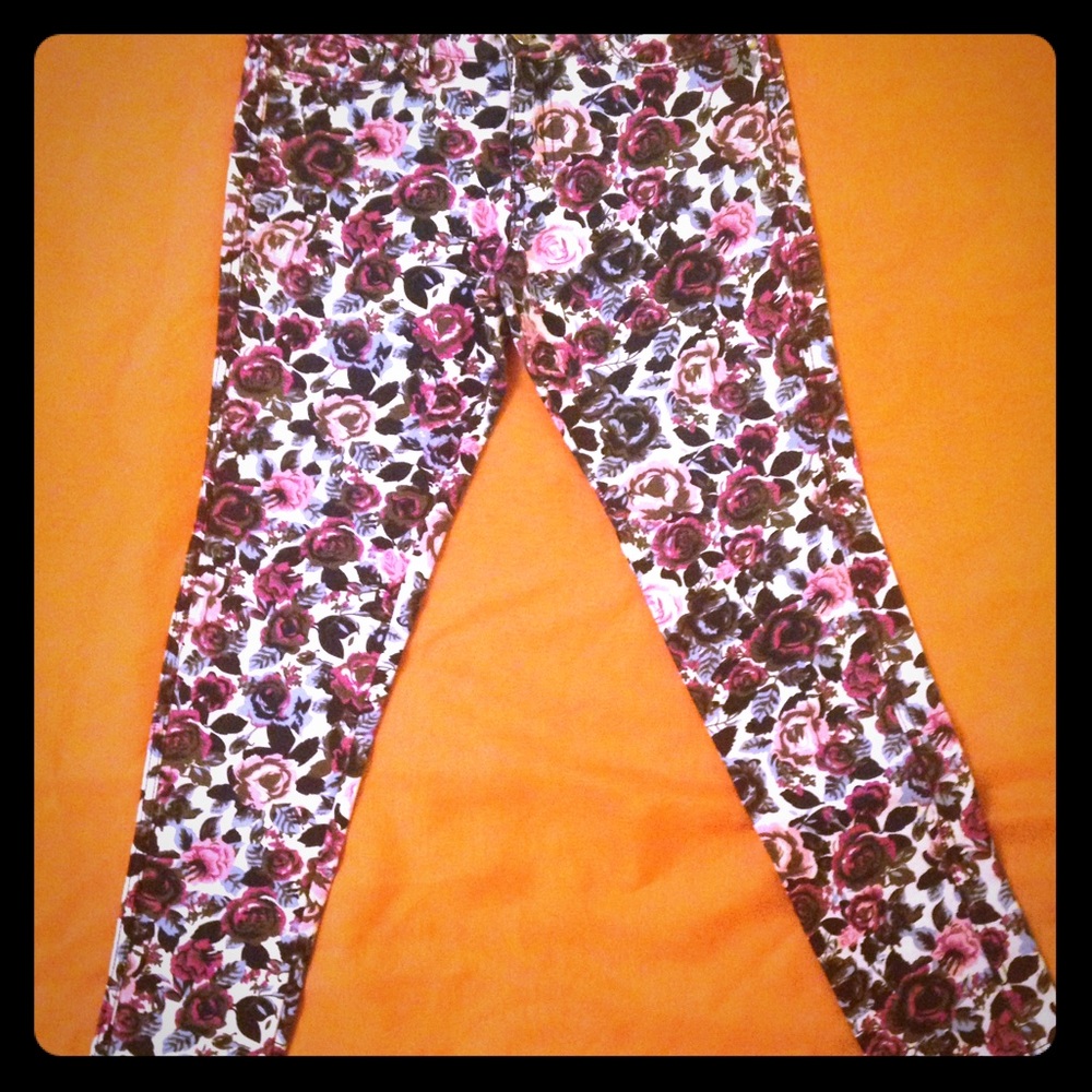 Charming Girl Floral Pant