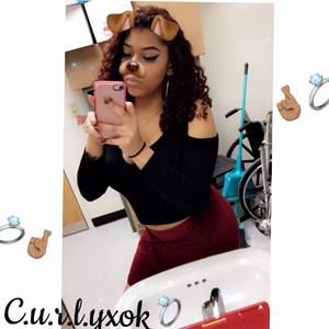 Meet your Posher, Francesca