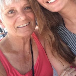 Meet your Posher, Vera