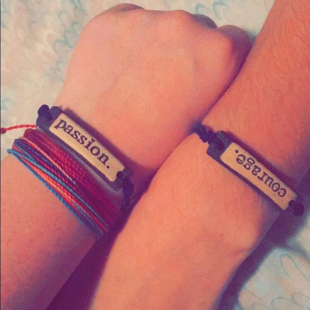 MUDLOVE bracelets