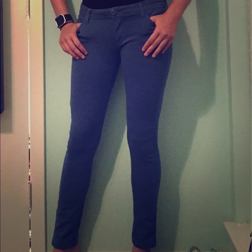 Blue jeggings