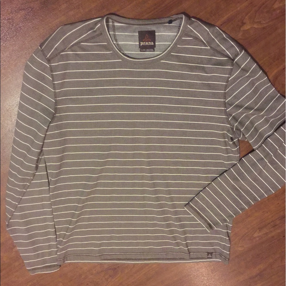 Men's Prana Long Sleeved Crew Neck Size XL
