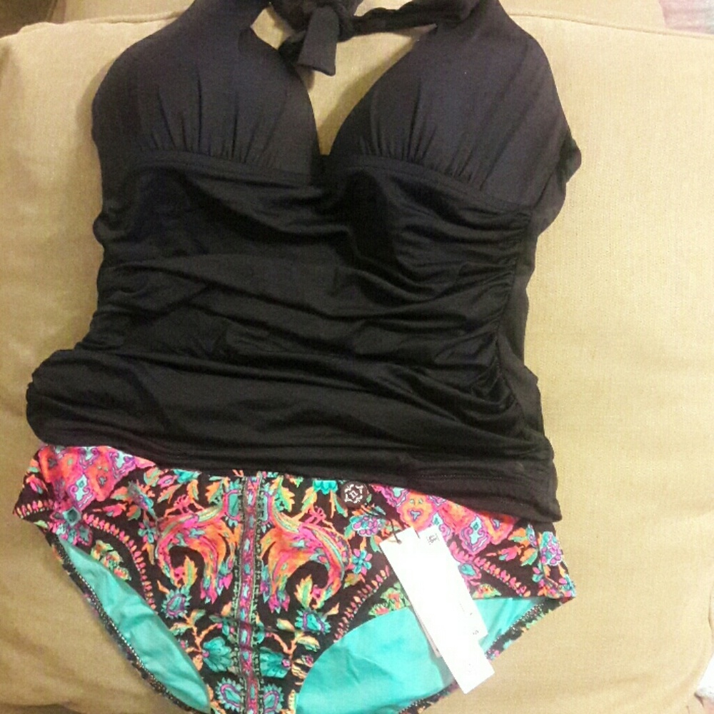 La Blanca/Nanette Lepore Swim Wear Top/Bottom