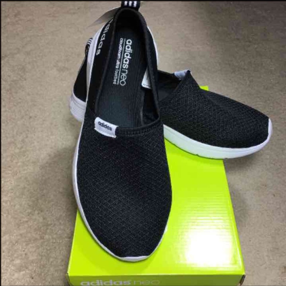 NEW ADIDAS NEO LITE WOMEN SLIP ON BLACK CHIC SHOE