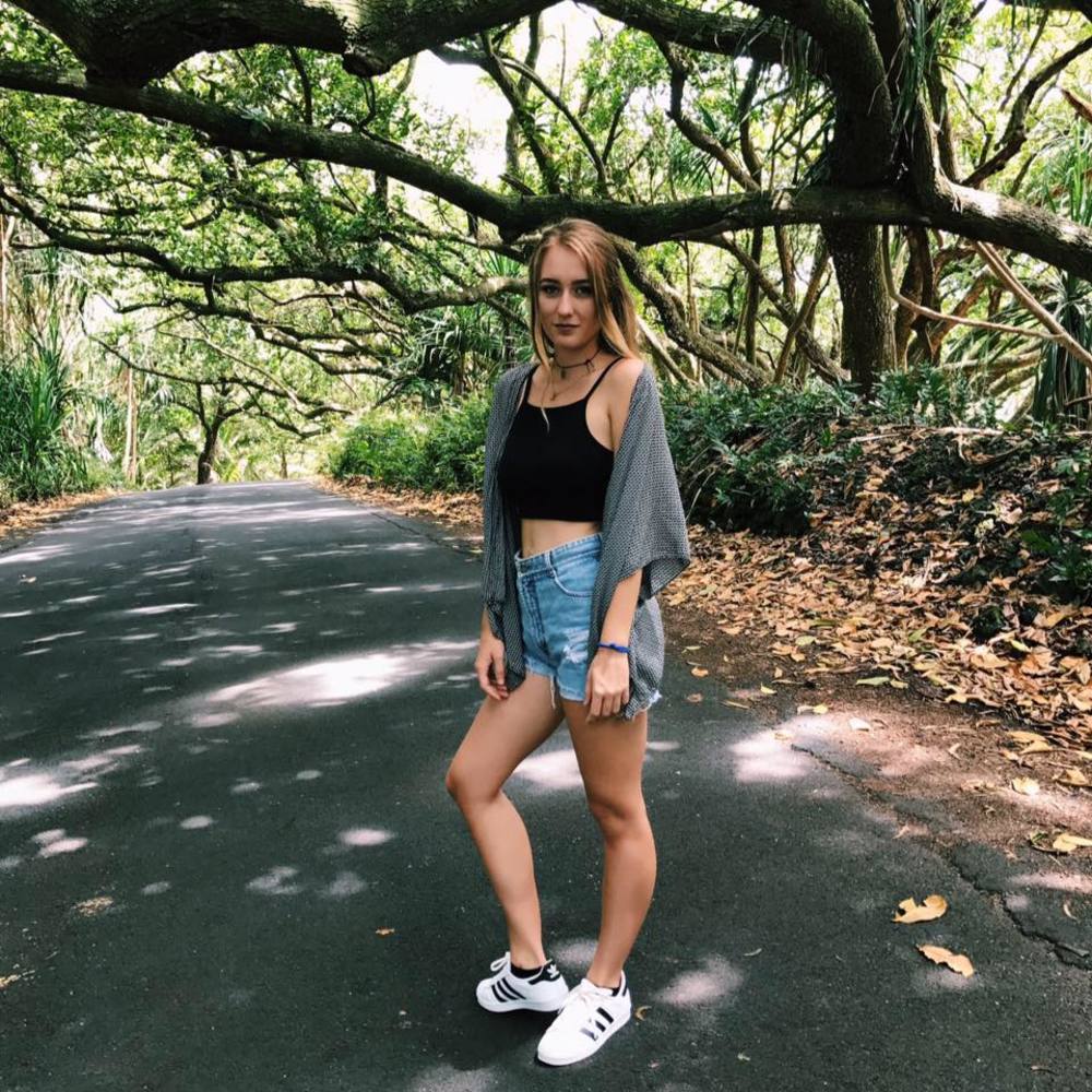 Meet your Posher, Haley