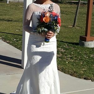 Wedding dress