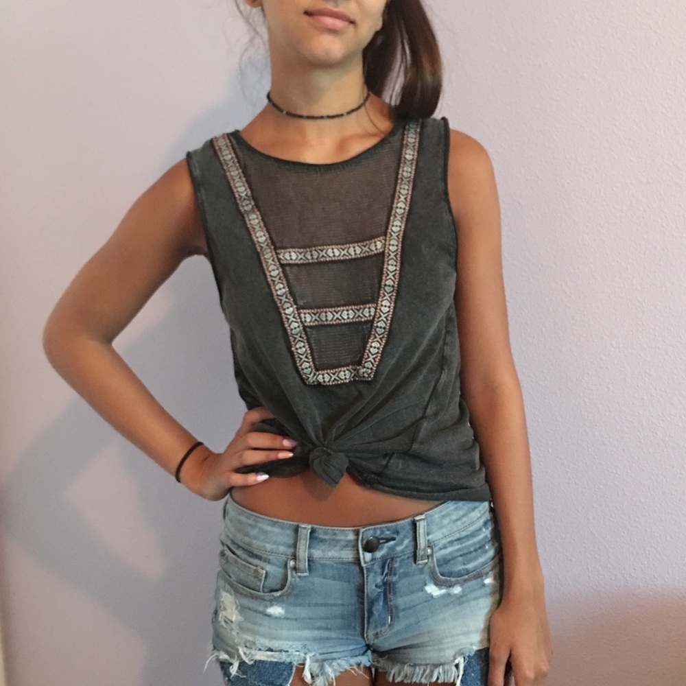 Ecote Urban Outfitters black & ethnic tank EUC