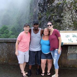 Meet your Posher, Sandy