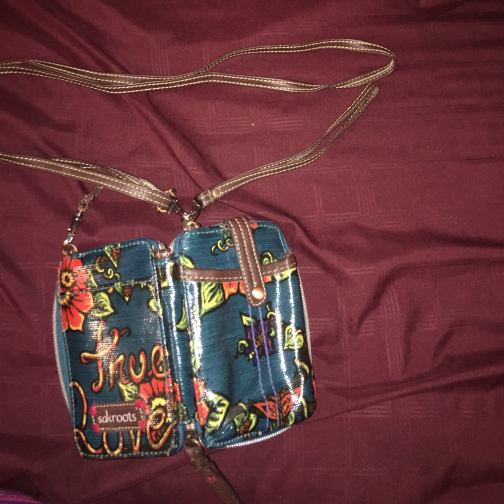 🍁🍂Sakroots phone case wallet wristlet🍁🍂