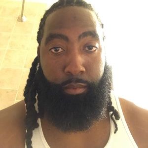 Meet your Posher, Victor