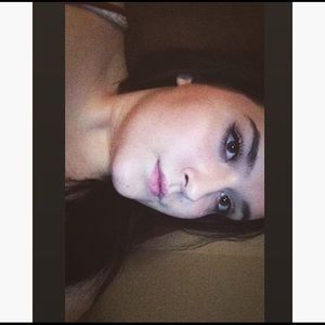 Meet your Posher, Chelsey