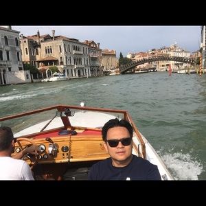 Meet your Posher, Arnel