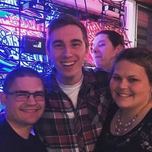 Meet your Posher, Cody