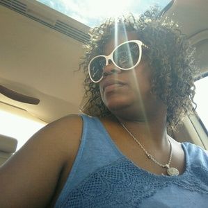 Meet your Posher, Maureen