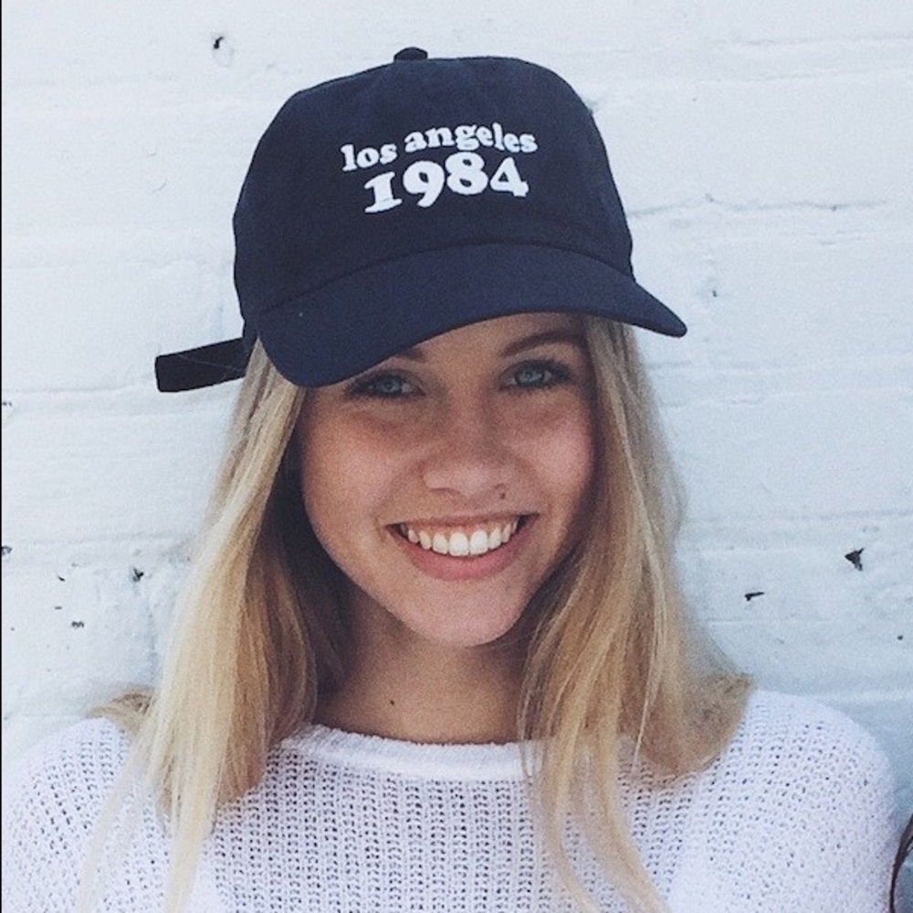 LAST CHANCE Brandy Melville LA Cap - Picture 1 of 2