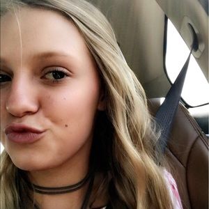 Meet your Posher, Anna kate