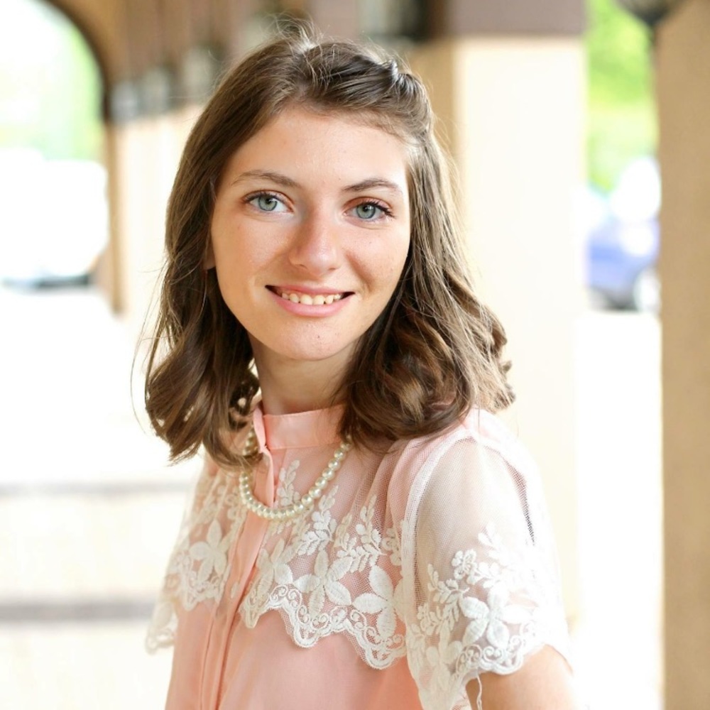 Meet your Posher, Elisabeth