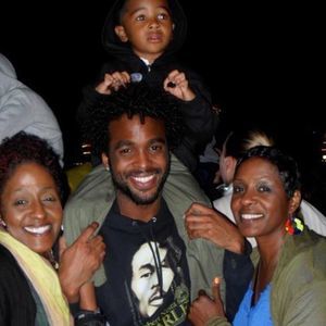 Meet your Posher, Ray