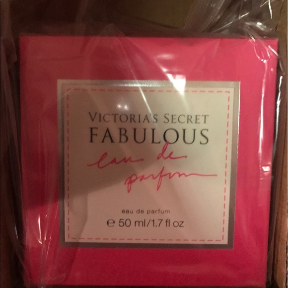 Fabulous 1.7 oz perfume by Victoria's Secret - Picture 1 of 1