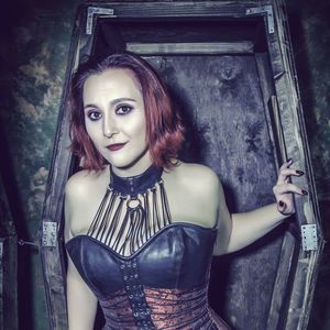 Meet your Posher, Chanin