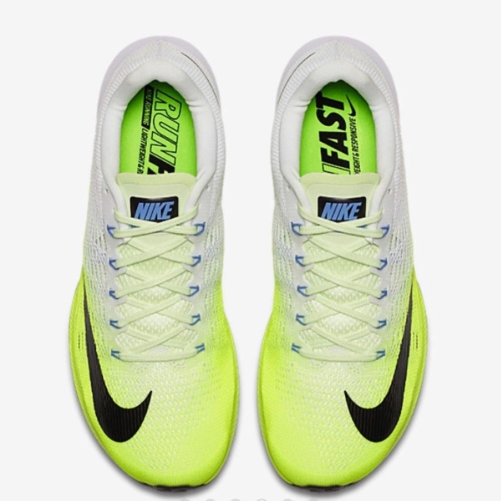 Nike's Zoom Elite 9 - Like New!