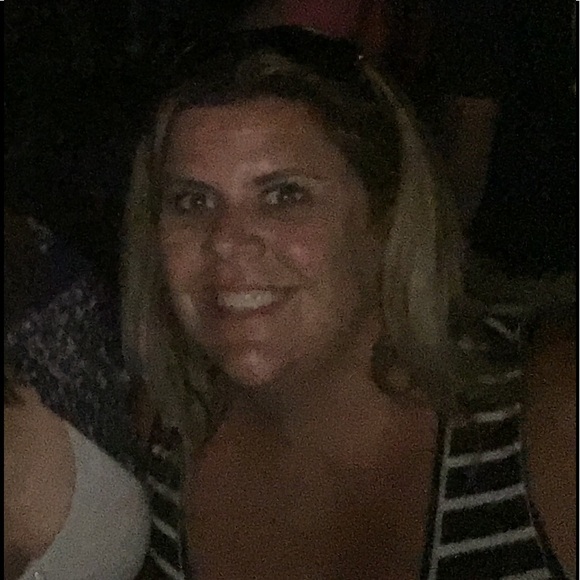 Meet your Posher, Shawna - Picture 1 of 1