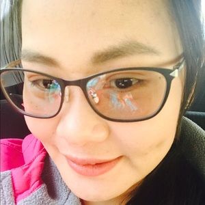 Meet your Posher, Noemi