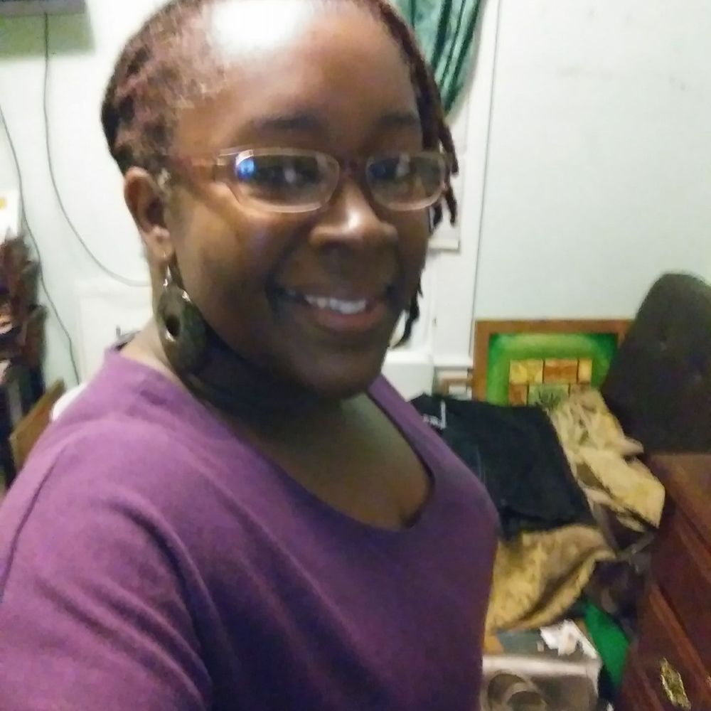 Meet your Posher, Stephaney