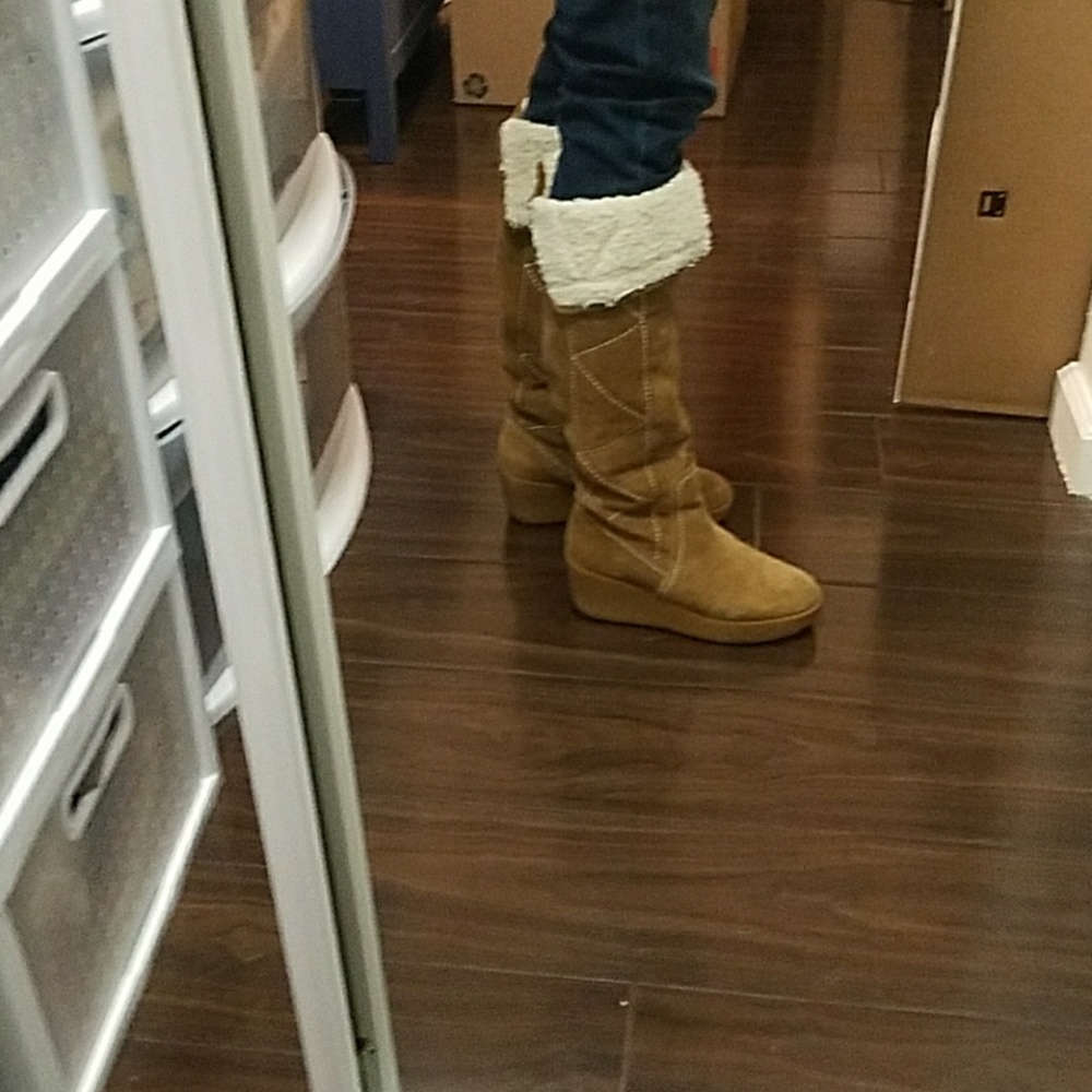 Michael Kors Snowshoes with Small Heel