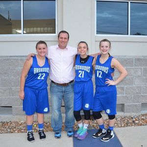 Meet your Posher, Geneka