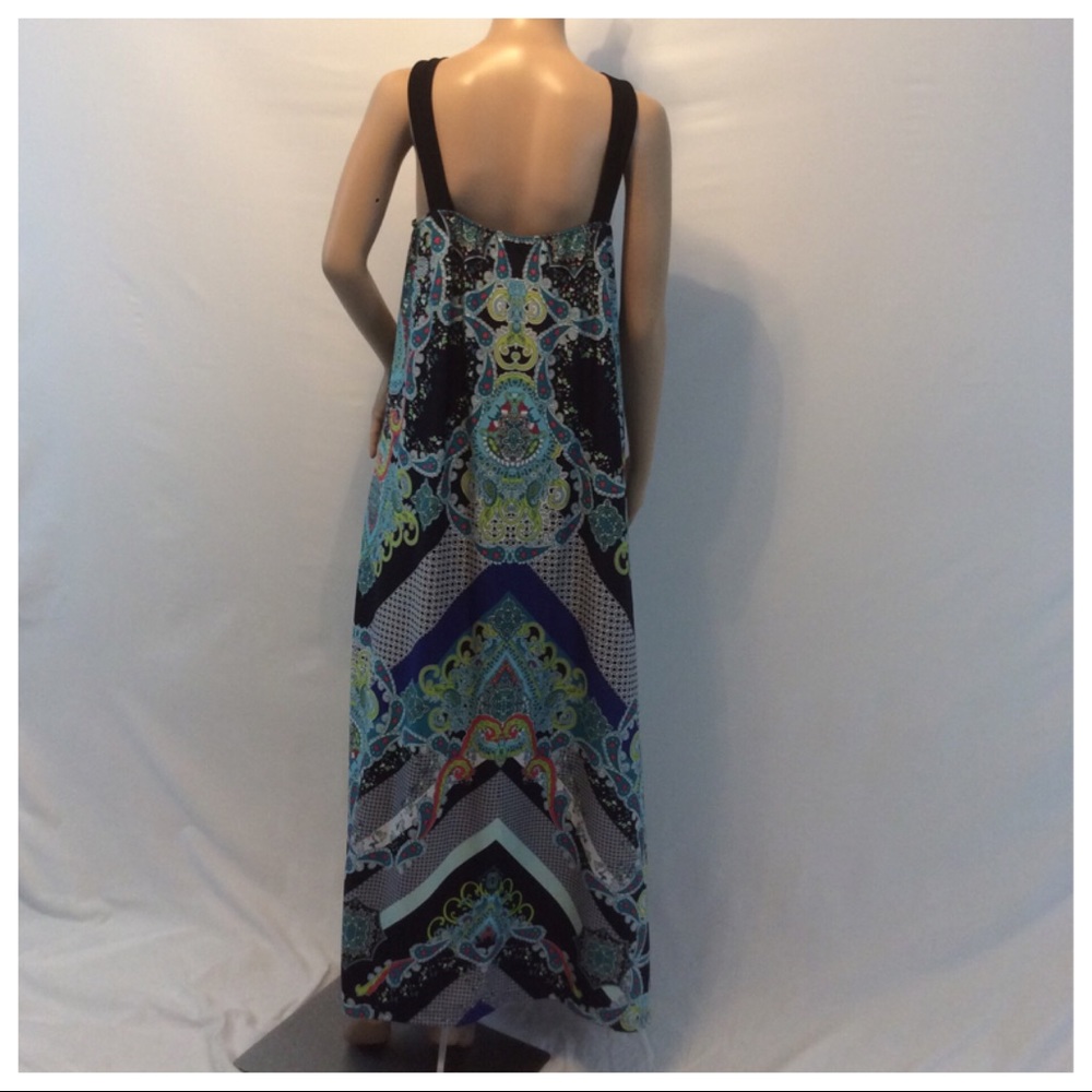 JACLYN SMITH Abstract Design V-Neck Maxi Dress - Picture 2 of 8