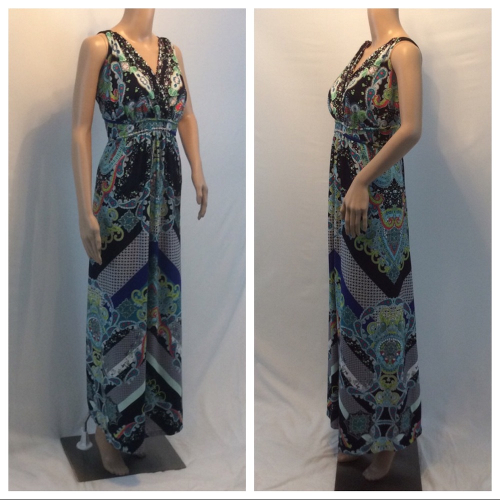 JACLYN SMITH Abstract Design V-Neck Maxi Dress - Picture 3 of 8
