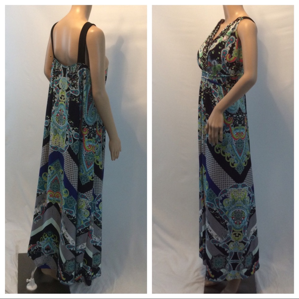 JACLYN SMITH Abstract Design V-Neck Maxi Dress - Picture 7 of 8