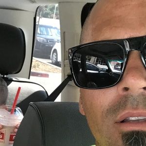 Meet your Posher, Jon