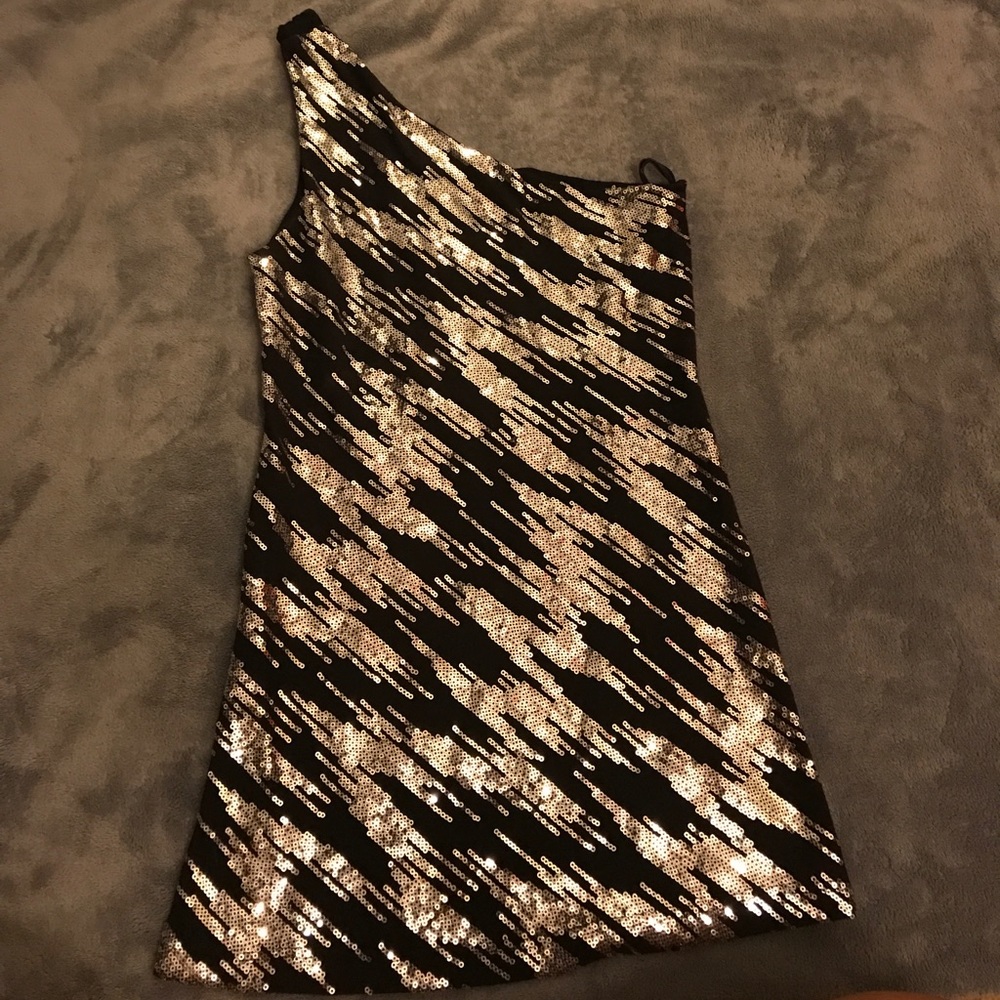 Party tank top!