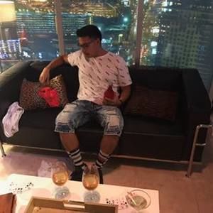 Meet your Posher, Pedro